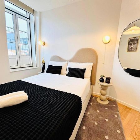Lisbon Pink House II Beautiful 2 Bedroom Flat In City Center Kültér fotó