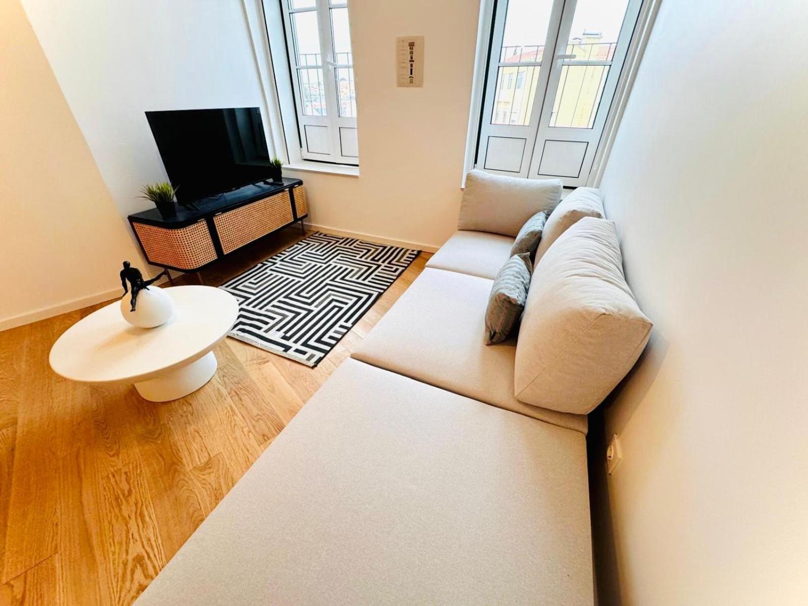 Lisbon Pink House II Beautiful 2 Bedroom Flat In City Center Kültér fotó
