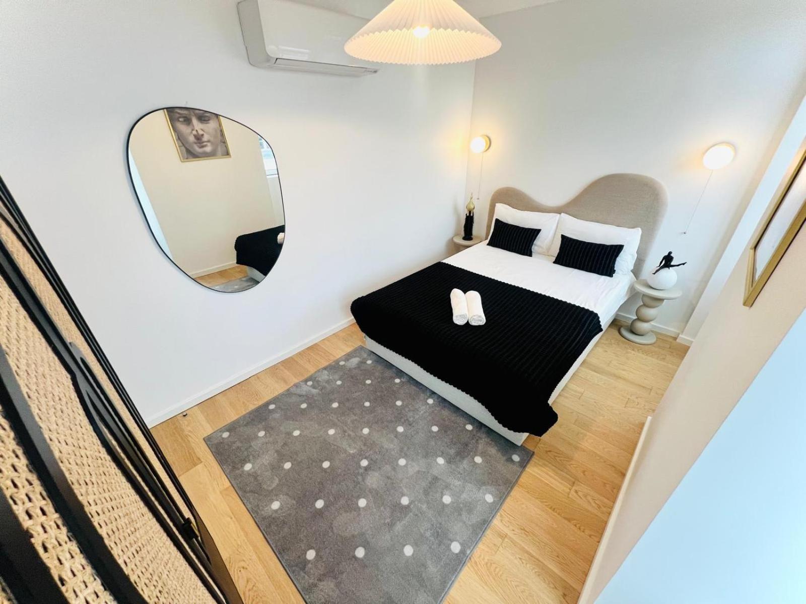 Lisbon Pink House II Beautiful 2 Bedroom Flat In City Center Kültér fotó